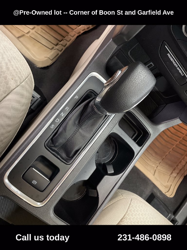 Used 2018 Ford Escape SE AWD/4WD image 23