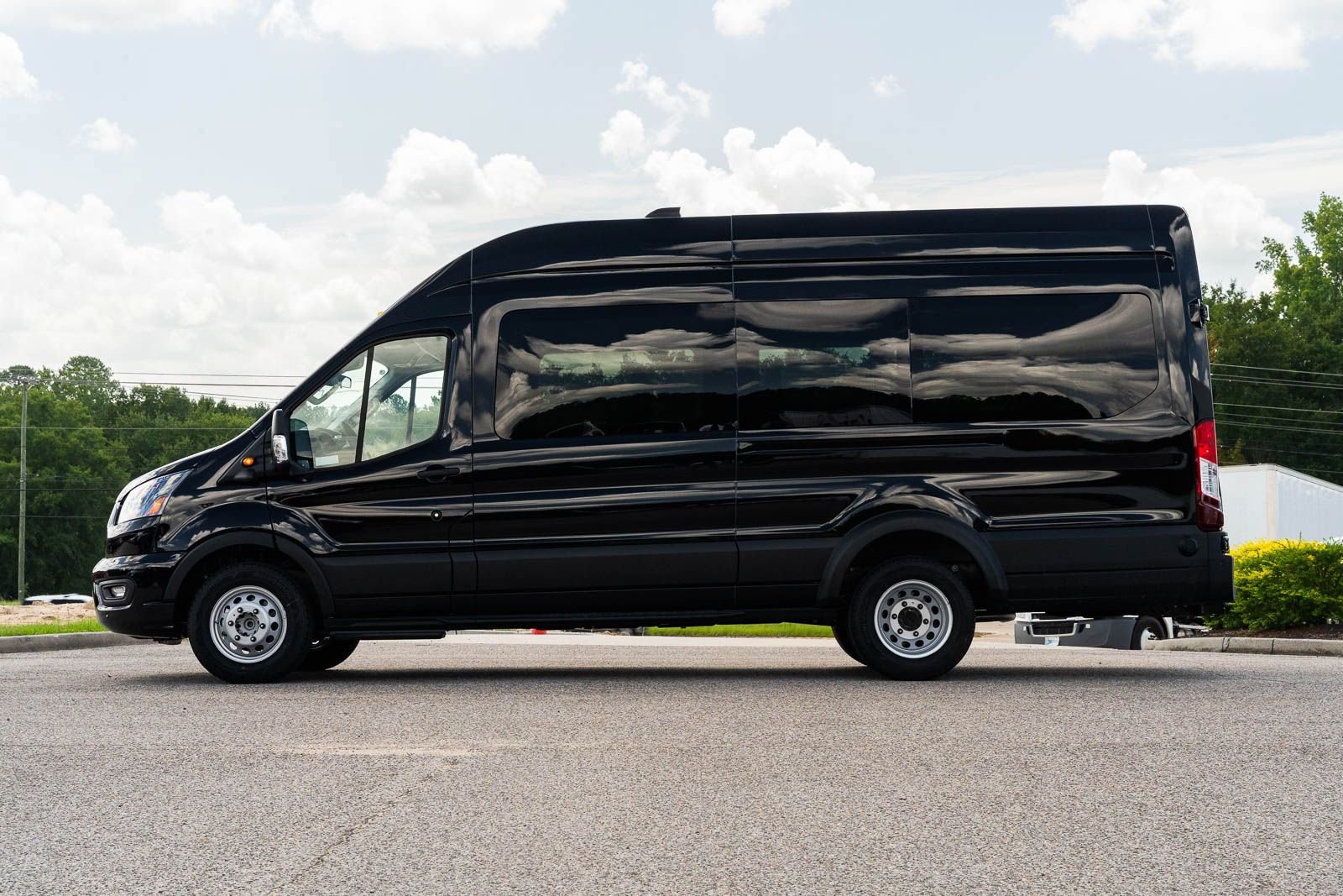 New 2026 Ford Transit 350 XLT RWD image 4