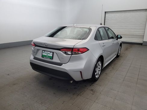 Used 2023 Toyota Corolla LE image 9