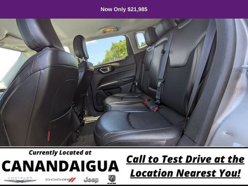 Used 2022 Jeep Compass Trailhawk w/ Trailhawk Convenience Group AWD/4WD image 14