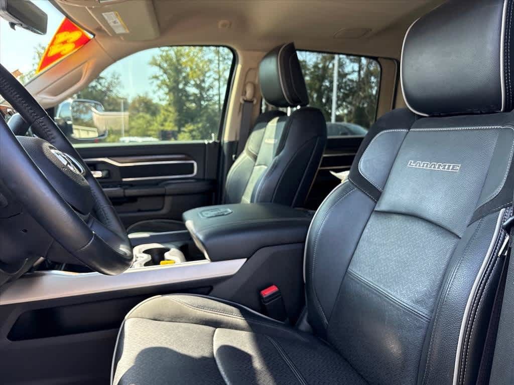 Used 2022 RAM 3500 Laramie AWD/4WD image 23