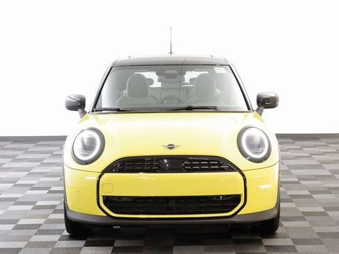 New 2026 MINI Cooper 4-Door Hardtop image 22