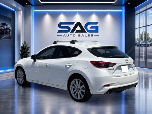 Used 2017 MAZDA MAZDA3 Grand Touring w/ Premium Equipment Package FWD image 7