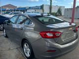 Used 2017 Chevrolet Cruze LT image 2