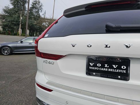 Certified 2023 Volvo XC60 T8 Ultimate image 16