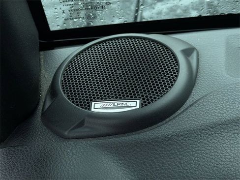 Used 2015 Jeep Wrangler Unlimited Sahara image 25