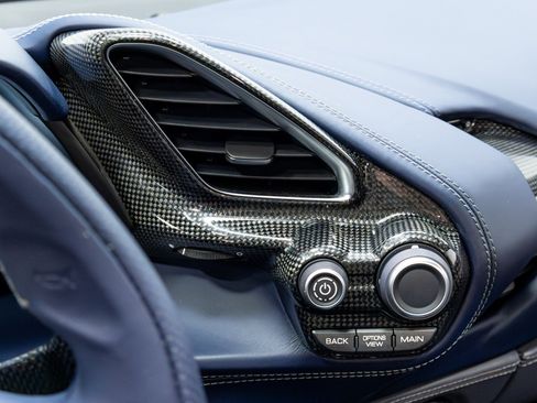 Used 2018 Ferrari 488 Spider image 66