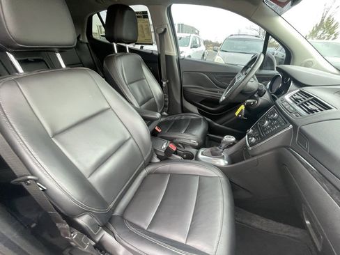 Used 2015 Buick Encore Premium image 28