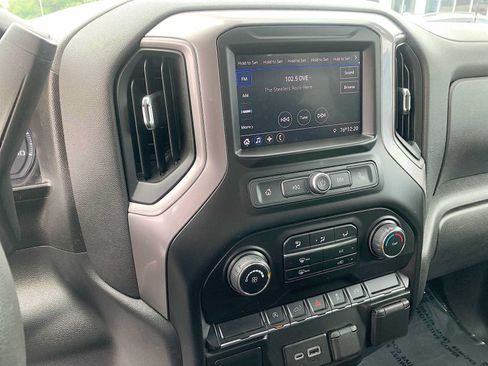 Certified 2021 Chevrolet Silverado 1500 Custom AWD/4WD image 13