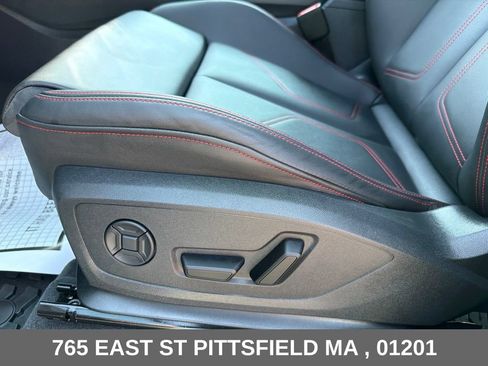 Used 2025 Audi Q3 2.0T Premium Plus AWD/4WD image 15