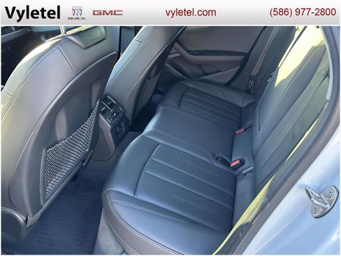 Used 2018 Audi A4 2.0T Premium Plus image 12