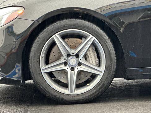 Used 2017 Mercedes-Benz E 300 image 26