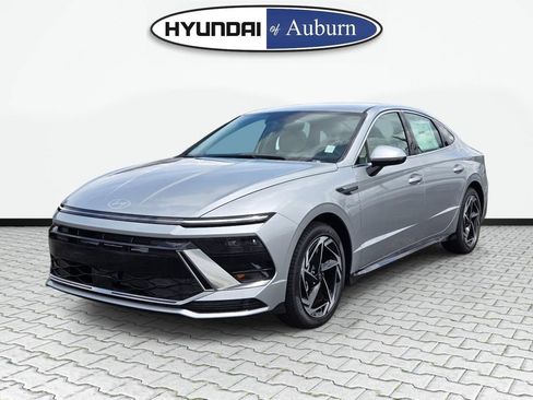 New 2026 Hyundai Sonata SEL FWD image 10