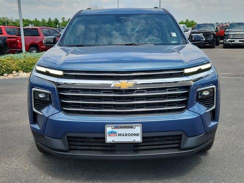 New 2025 Chevrolet Traverse LT w/ Sun and Wheel Package image 5