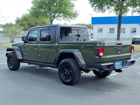 Used 2023 Jeep Gladiator Willys image 10