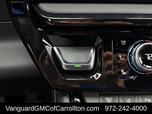 New 2026 GMC Sierra 2500 AT4X AWD/4WD image 18