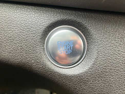 Used 2020 Hyundai Santa Fe SEL image 24