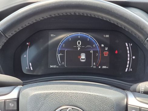 Used 2025 Toyota Grand Highlander FWD image 16