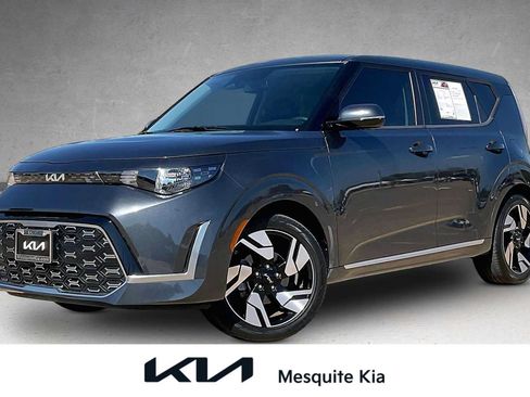 Used 2024 Kia Soul GT-Line FWD image 1