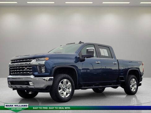 Used 2020 Chevrolet Silverado 2500 LTZ w/ LTZ Premium Package AWD/4WD image 8
