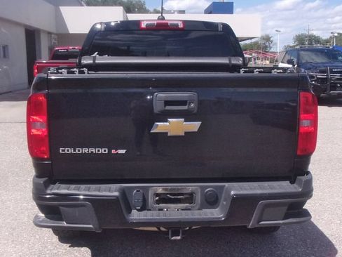 Used 2020 Chevrolet Colorado W/T w/ WT Convenience Package AWD/4WD image 6