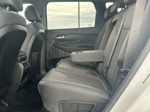 Used 2022 Hyundai Santa Fe SE FWD image 19