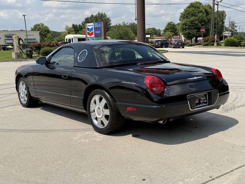 Used 2004 Ford Thunderbird RWD image 13