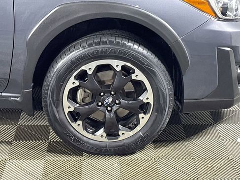 Certified 2021 Subaru Crosstrek 2.0i Premium w/ Moonroof Package AWD/4WD image 24