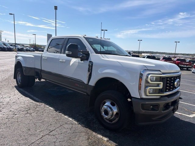 Used 2026 Ford F350 King Ranch AWD/4WD image 1