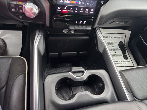 Certified 2025 RAM 1500 Laramie image 19