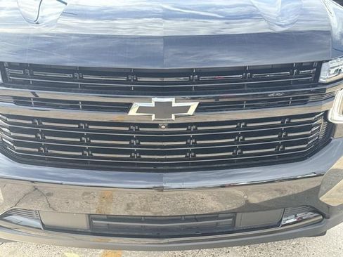 Used 2024 Chevrolet Tahoe RST w/ Luxury Package AWD/4WD image 3