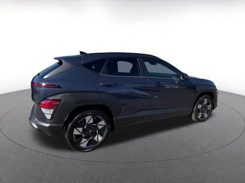 Used 2025 Hyundai Kona SEL image 15