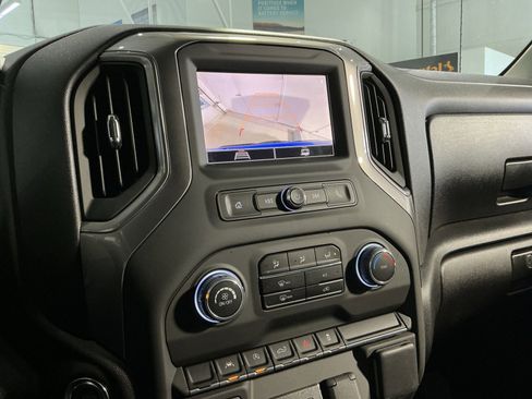 Used 2025 Chevrolet Silverado 1500 Custom AWD/4WD image 26