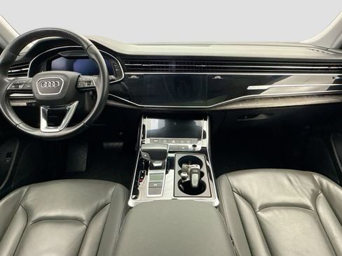 Used 2019 Audi Q8 Premium w/ Convenience Package AWD/4WD image 13