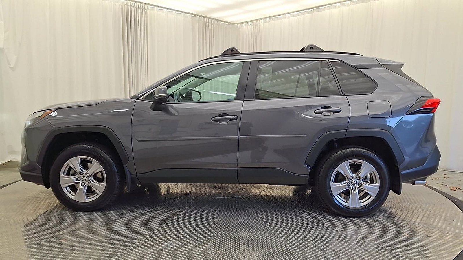 Certified 2023 Toyota RAV4 XLE w/ XLE Grade Weather Package AWD/4WD image 12