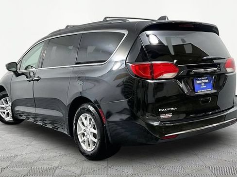 Used 2017 Chrysler Pacifica Touring Plus FWD image 15
