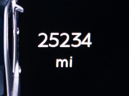 Used 2021 Bentley Flying Spur W12 image 75