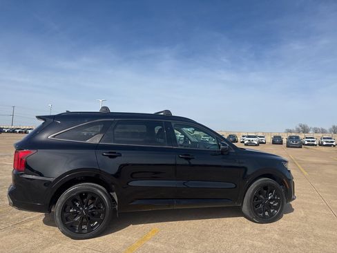 Used 2022 Kia Sorento SX image 30