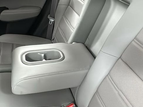 Used 2022 Honda CR-V EX-L image 38