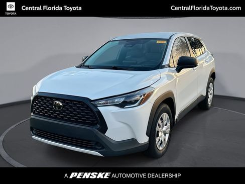 Used 2023 Toyota Corolla Cross L FWD image 1