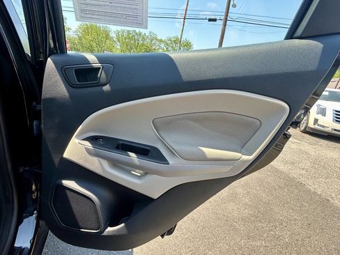 Used 2018 Ford EcoSport S AWD/4WD image 15