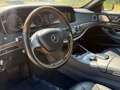 Used 2015 Mercedes-Benz S 550 4MATIC Sedan image 12