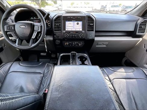 Used 2018 Ford F150 XL w/ Equipment Group 101A Mid AWD/4WD image 7