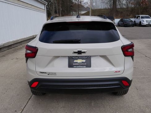 New 2026 Chevrolet Trax RS image 6