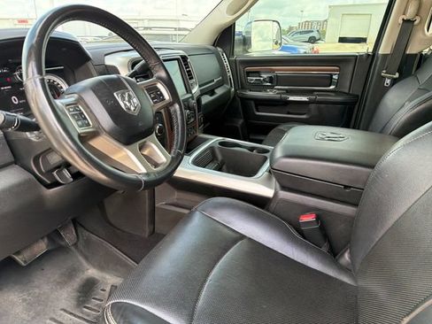 Used 2016 RAM 2500 Laramie w/ Convenience Group AWD/4WD image 18