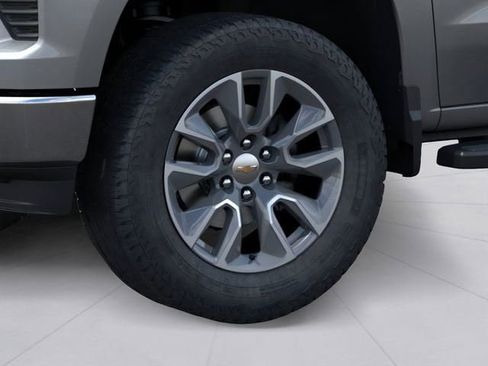 New 2025 Chevrolet Silverado 1500 LT w/ Convenience Package II AWD/4WD image 9