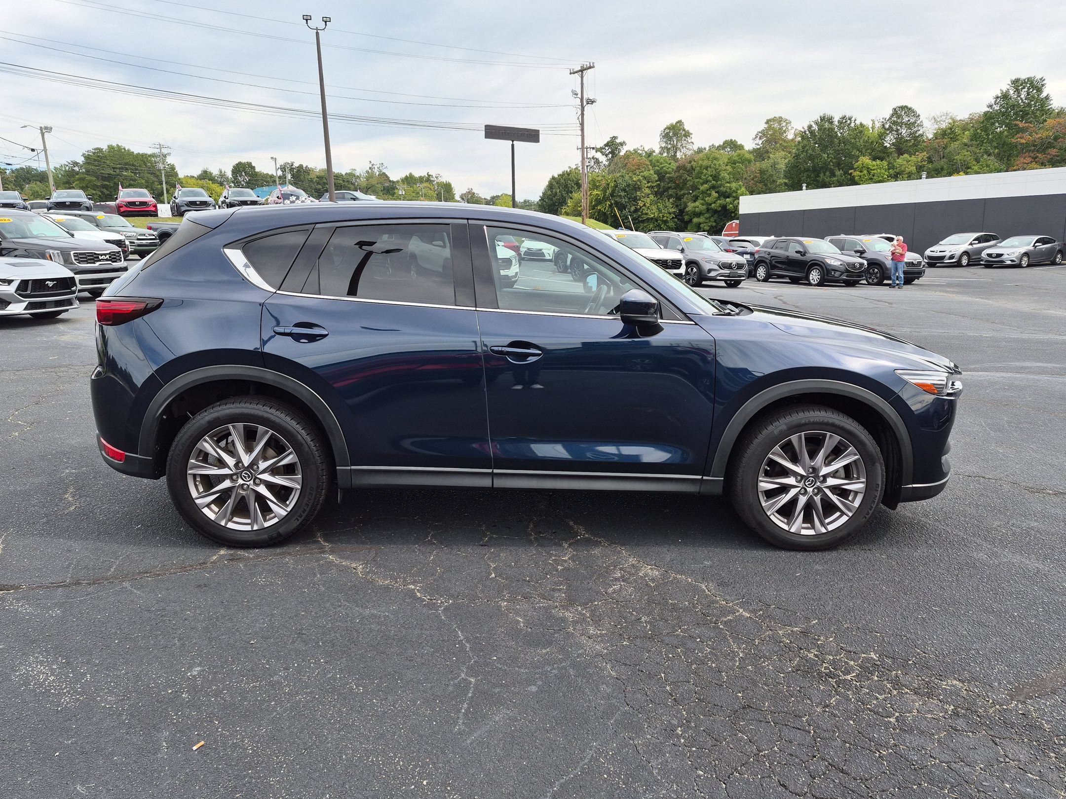 Used 2019 MAZDA CX-5 Grand Touring Reserve AWD/4WD image 6