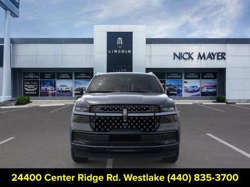 New 2026 Lincoln Navigator L Black Label AWD/4WD image 6