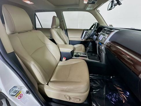 Used 2016 Toyota 4Runner Limited image 27