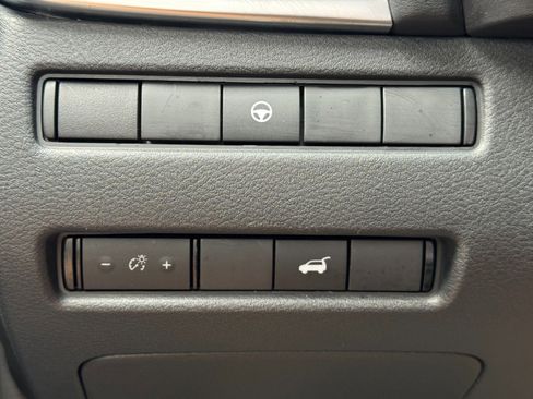 Used 2021 Nissan Rogue SL FWD image 18